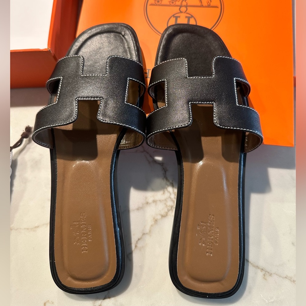 HERMES sandals